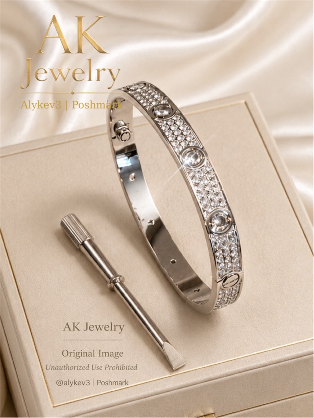 πLUXURIOUS STUNNING White Gold Pave CZ Diamond Style Design Bracelet, Bangle - Picture 5 of 6